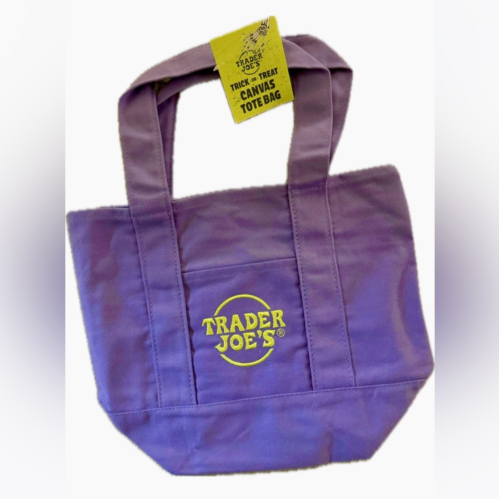 Trader Joe’s Mini purple Halloween
NWT TRICK OR TREAT canvas TOTE bag